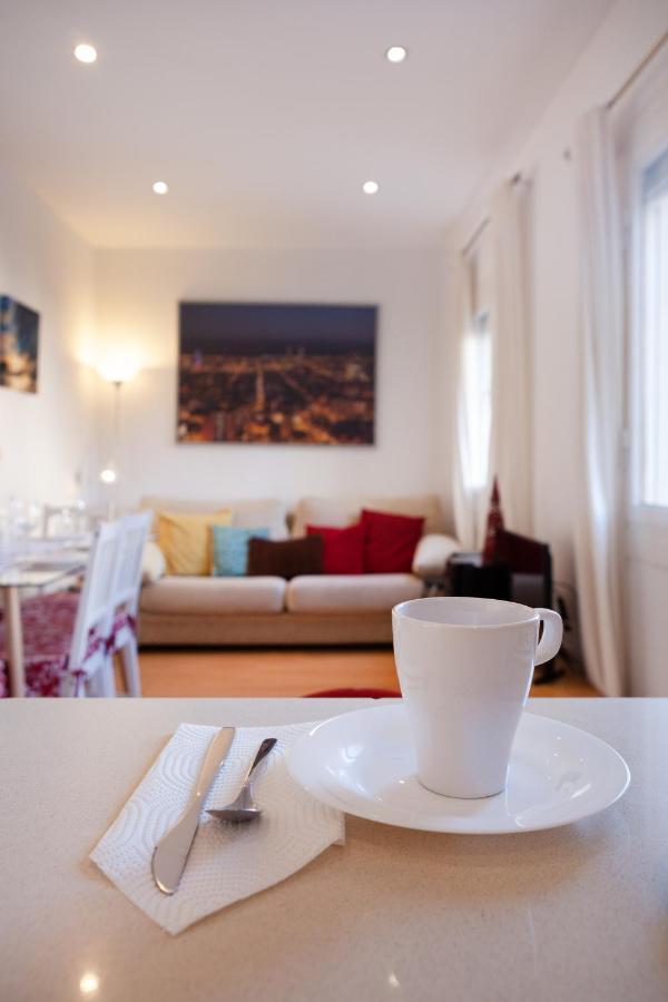 Cute Apartment In Sants Station With Hbo & Alexa & Ac Barcelona Exterior foto